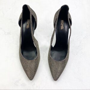 [MK] Classic Metallic Gold Nora Pumps
